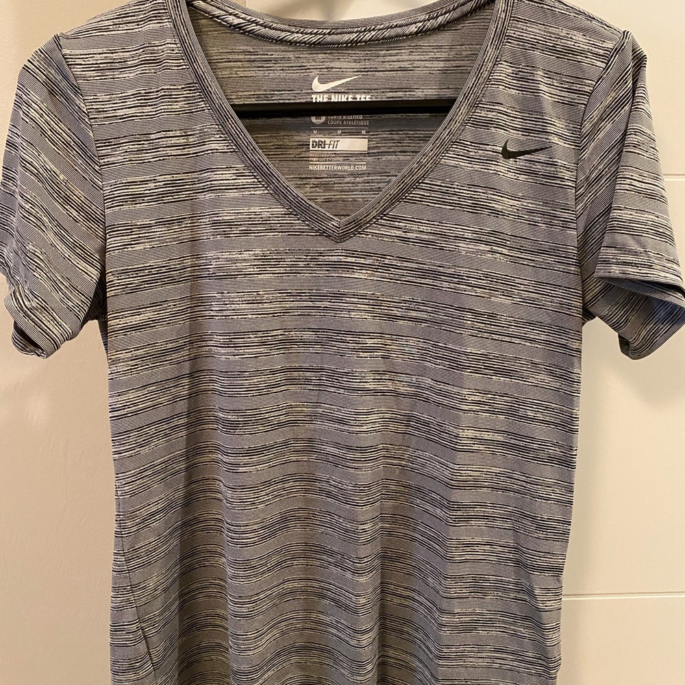 Nike short sleeve workout shirt